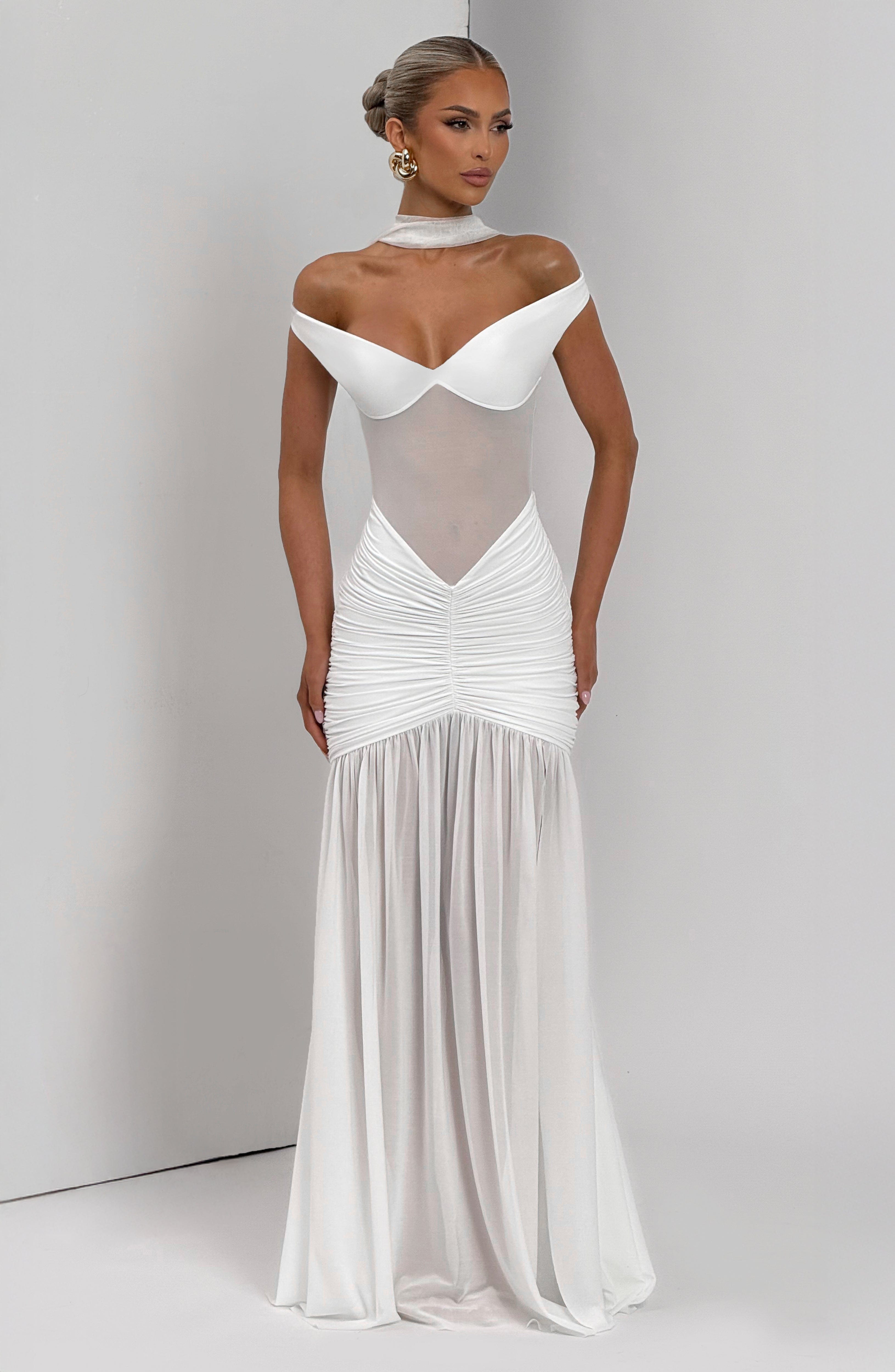 Alaia Maxi Dress - Ivory Dress Babyboo Fashion Premium Exclusive Design