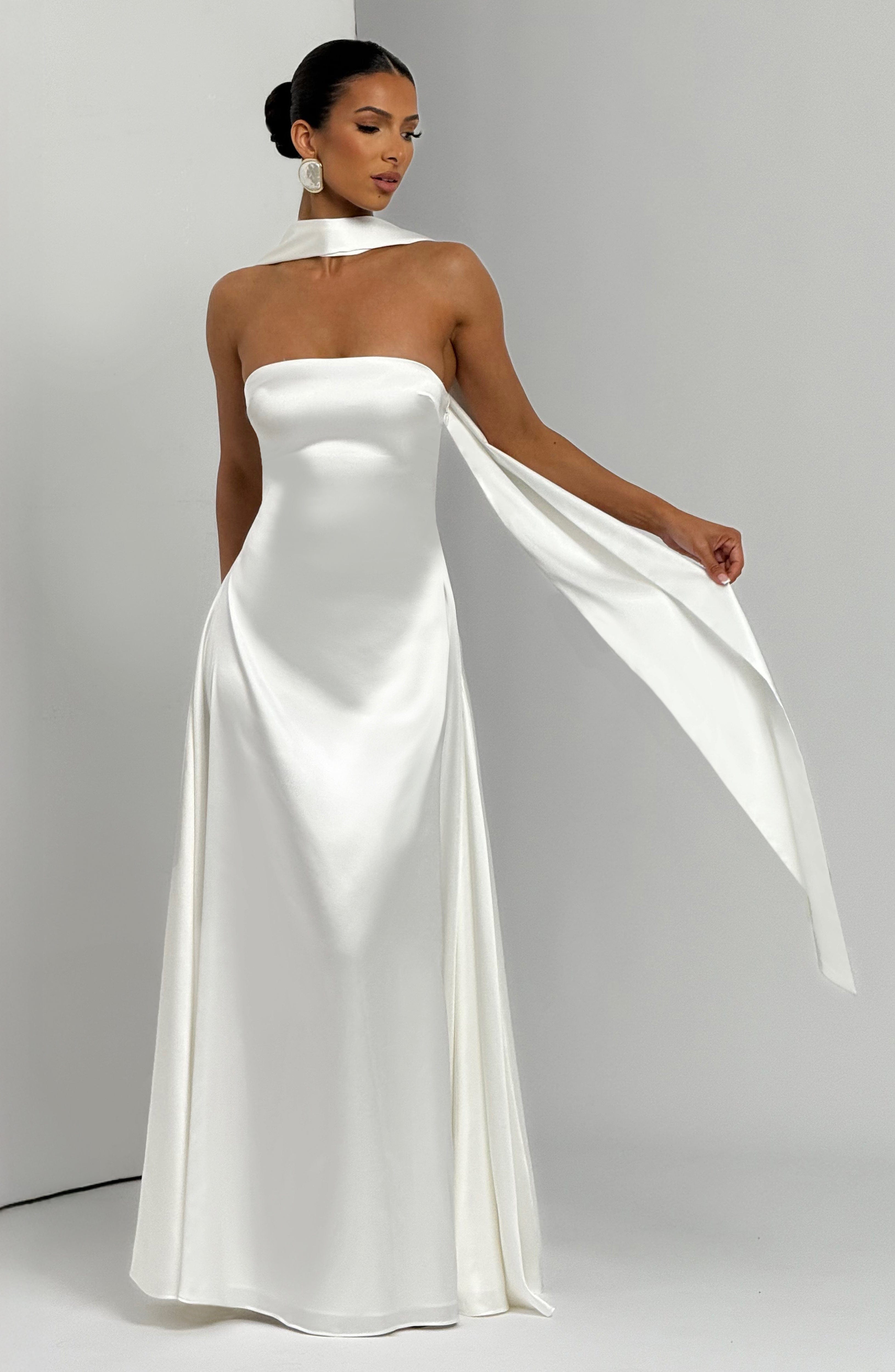 Morven Maxi Dress - Ivory Dress Babyboo Fashion Premium Exclusive Design