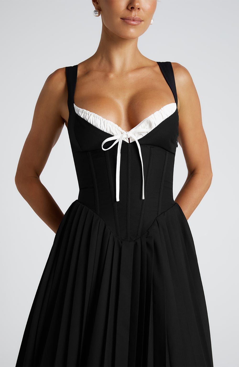 Natassia Midi Dress - Black/White Dress Babyboo Fashion Premium Exclusive Design